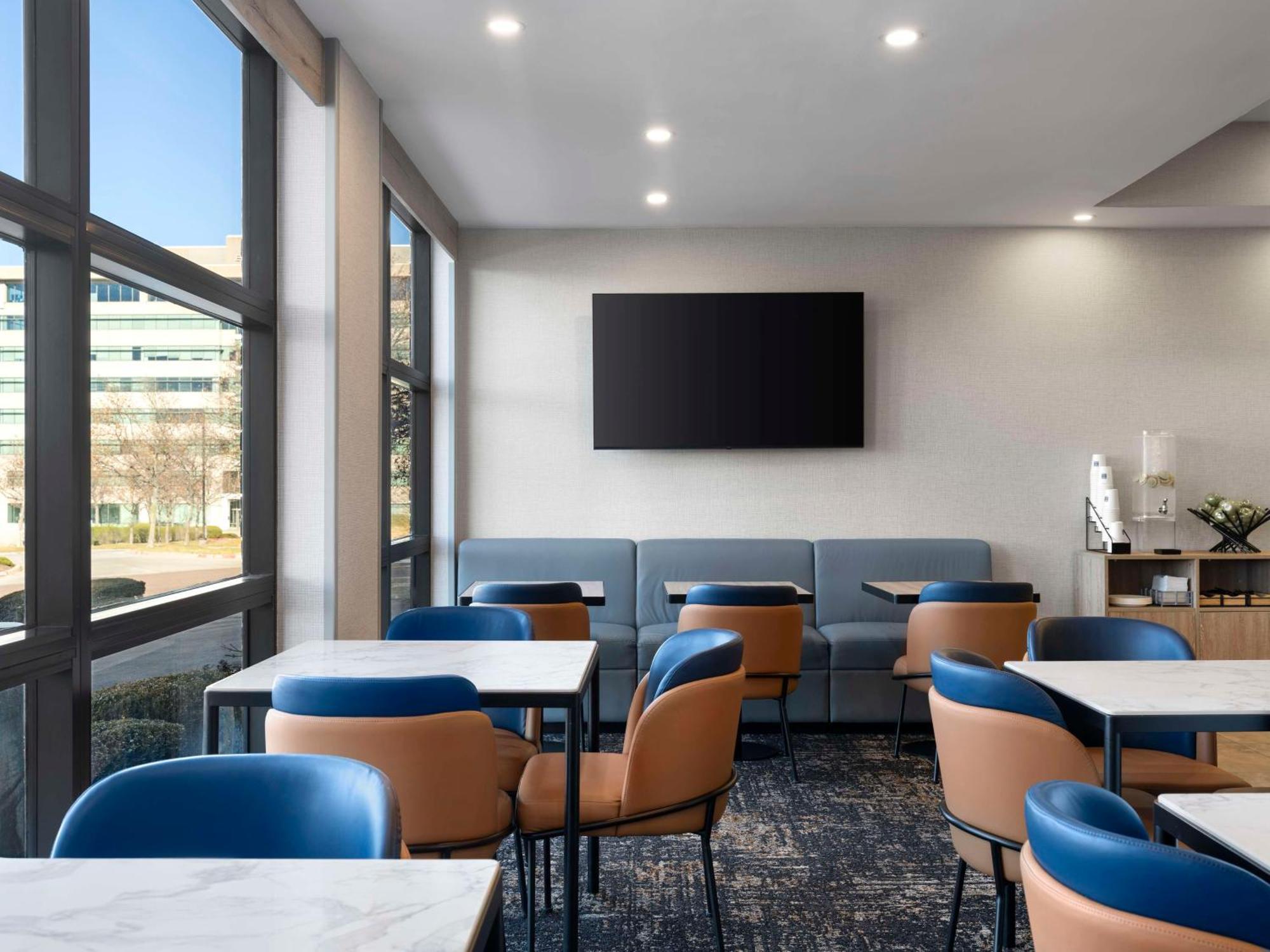 Hyatt Place Kansas City/Overland Park/Metcalf Exterior photo