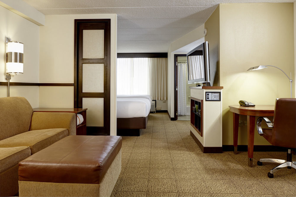 Hyatt Place Kansas City/Overland Park/Metcalf Exterior photo